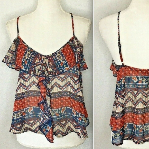 ⚡️ Paisley Ruffle Tank - Picture 2 of 8